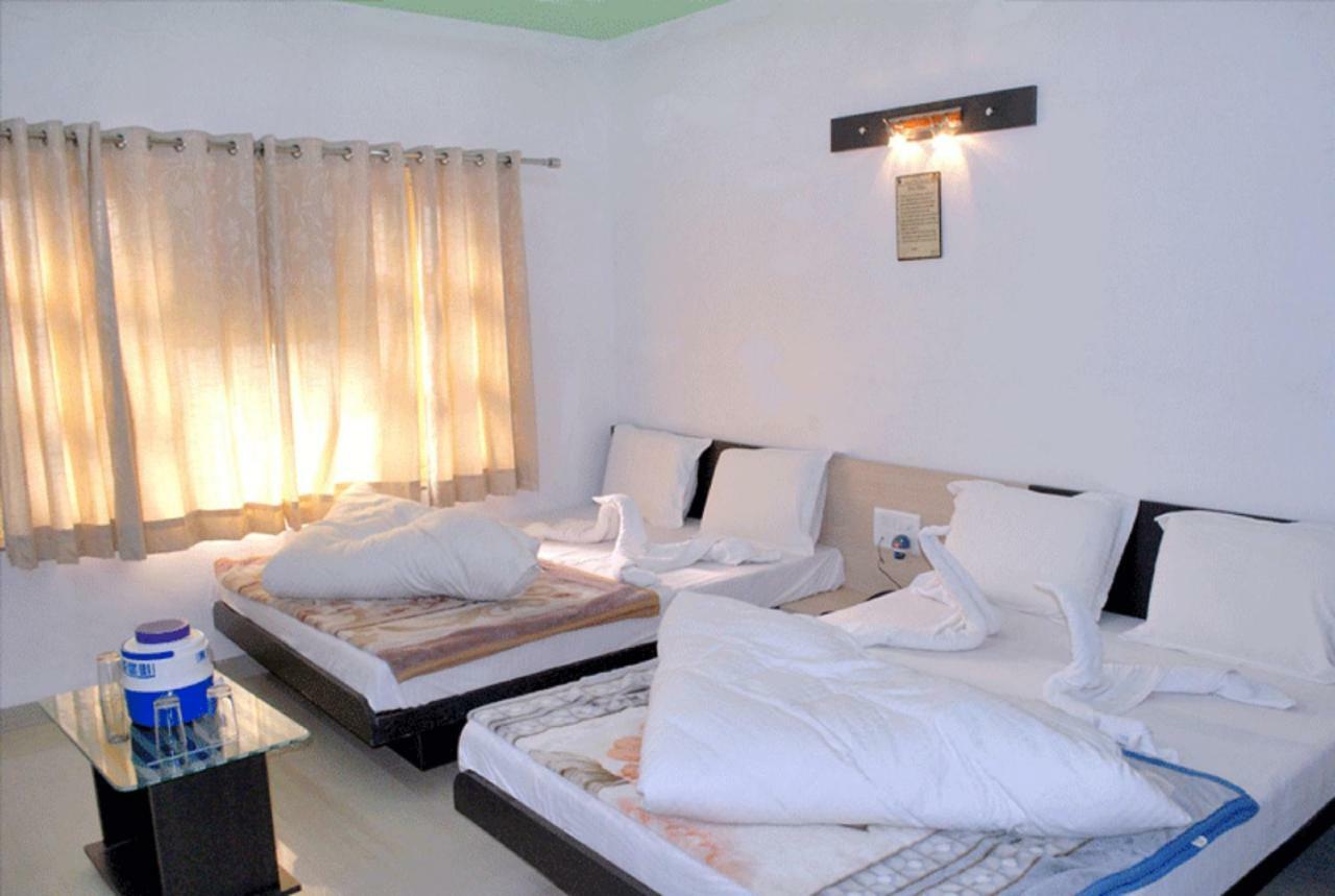 Hotel Ashapura Palace By Sky Stays Nathdwara Exterior photo